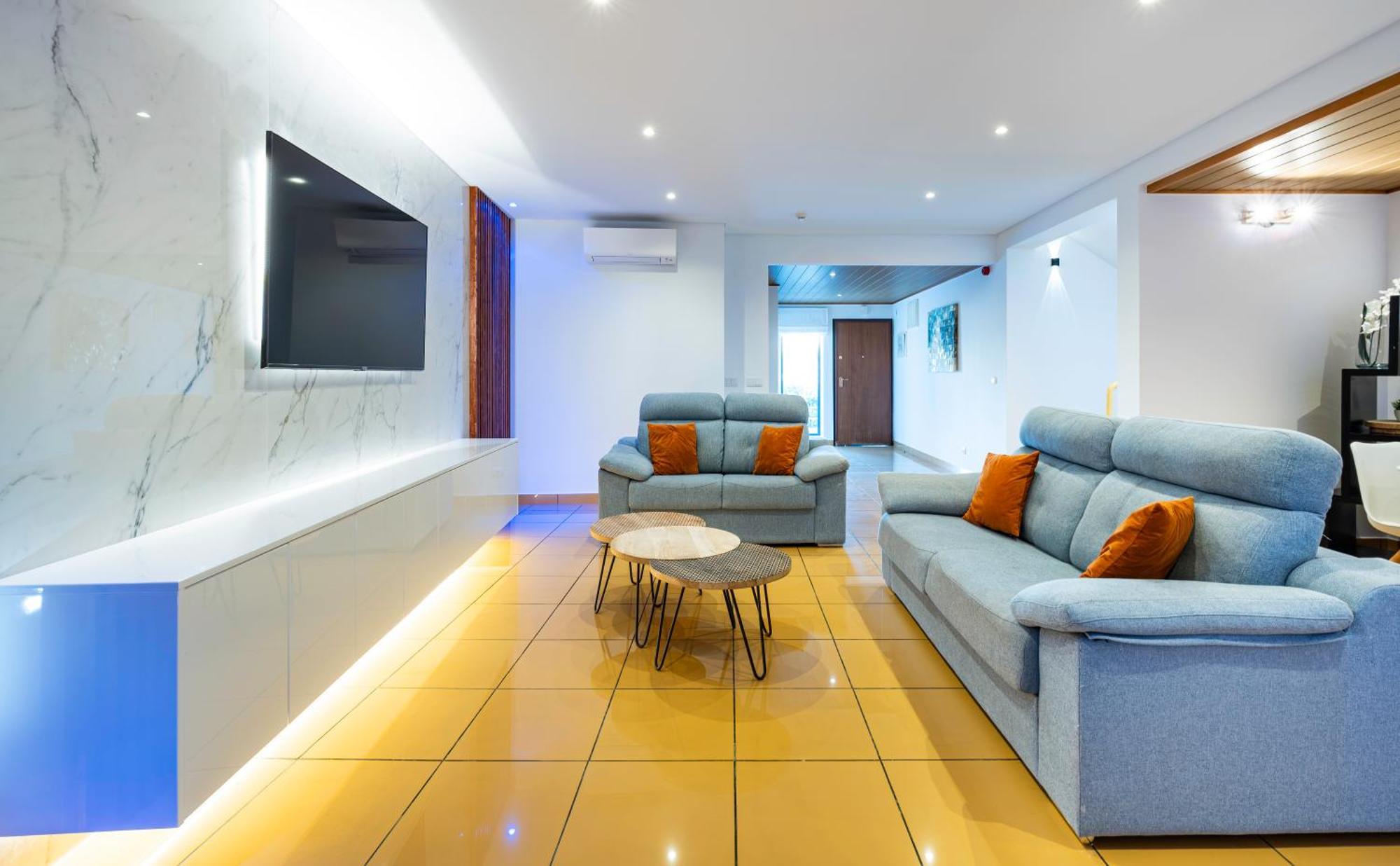 Apartmán Penthouse 160Sqm Wide Terraces Pool View & Private Hot Tub & Parking Albufeira Exteriér fotografie